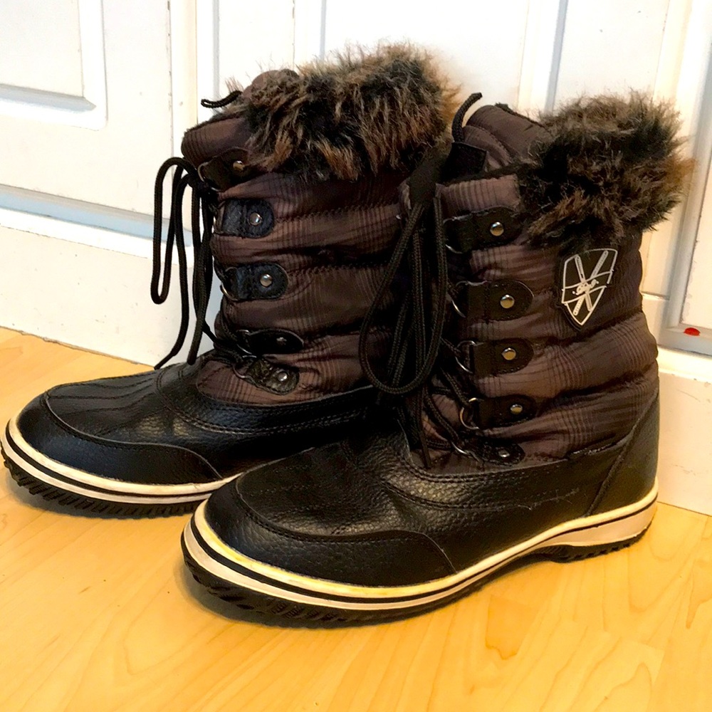 Women's 3M Thinsulate Waterproof Rain Boots - Size 7 - Brown Fur-lined